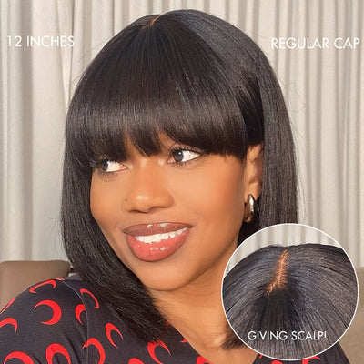 Spécial hebdomadaire | Mettez-vous et allez Violet rougeâtre / Marron / Naturel Noir Layered Cut Yaki Straight Minimalist Lace Bob Wig with Bangs